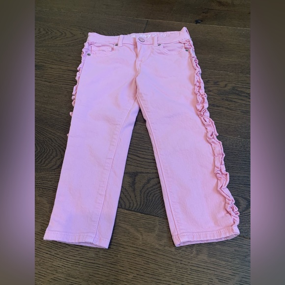 Gymboree Girls pink skinny jeans with ruffle down leg, size 5. - Picture 1 of 3